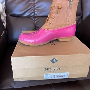 Sperry boots